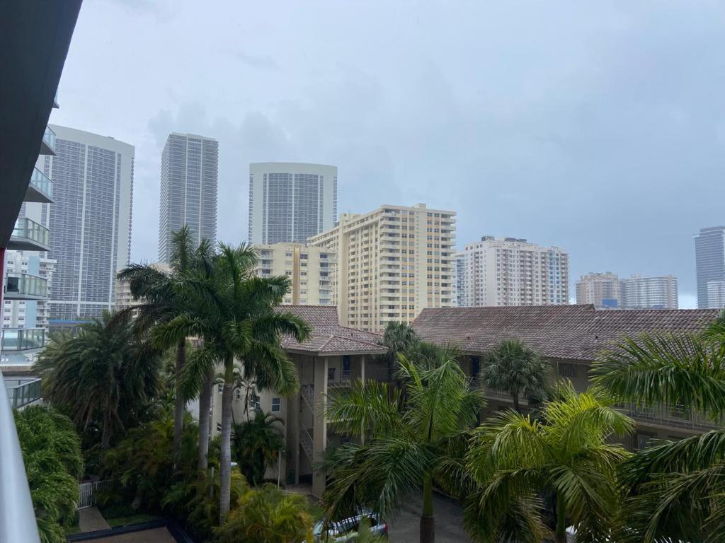 Miami Beach Studio Amazing Views 405B Hallandale Beach Dış mekan fotoğraf